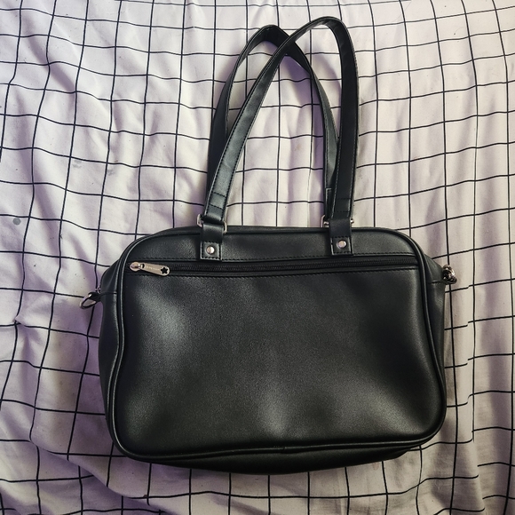 Black Crossbody Purse Ita Bag - Picture 4 of 9